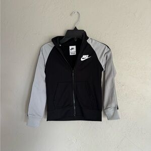 Nike athletic shirt
New without tags